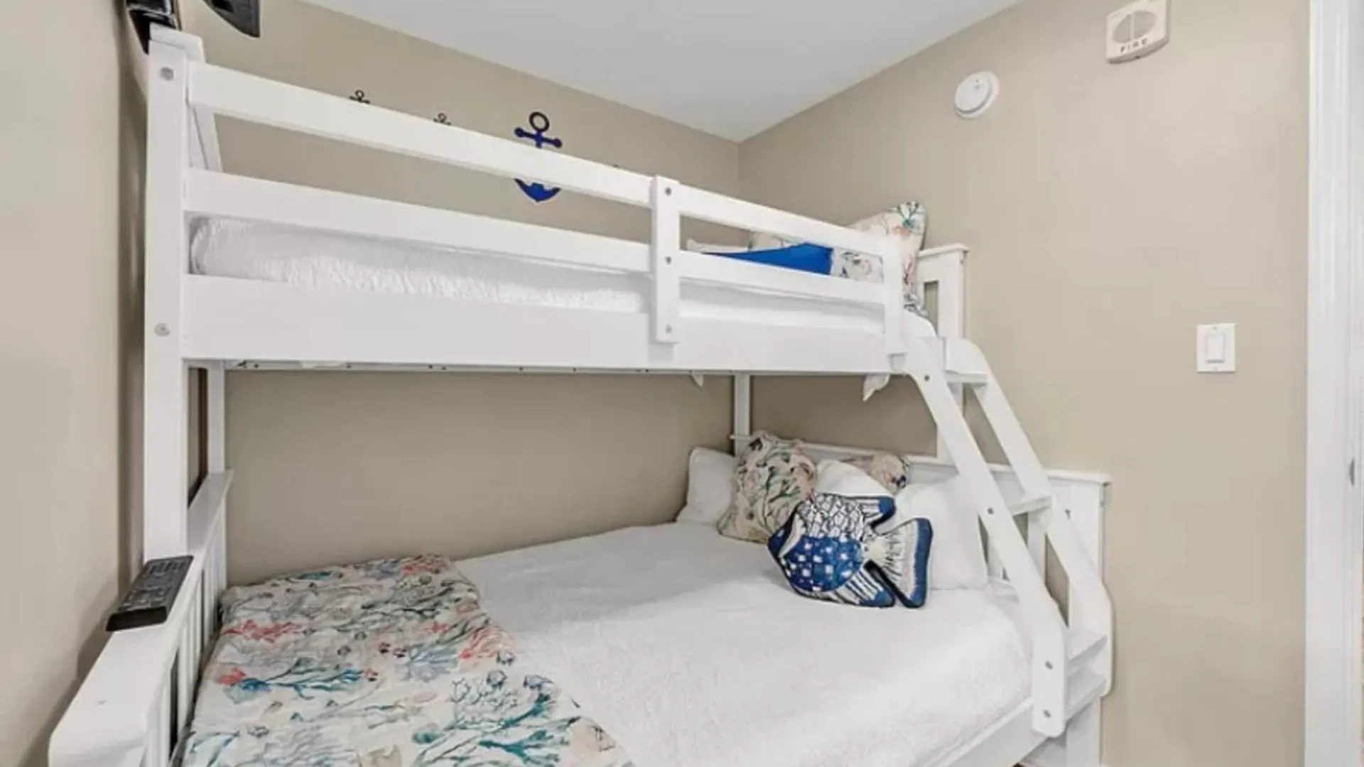 Palms Of Destin 21211 Apartment